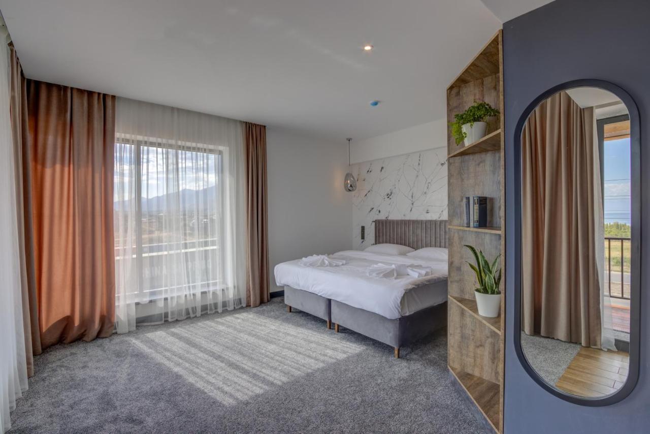 Olimp Hotel بوستيري المظهر الخارجي الصورة