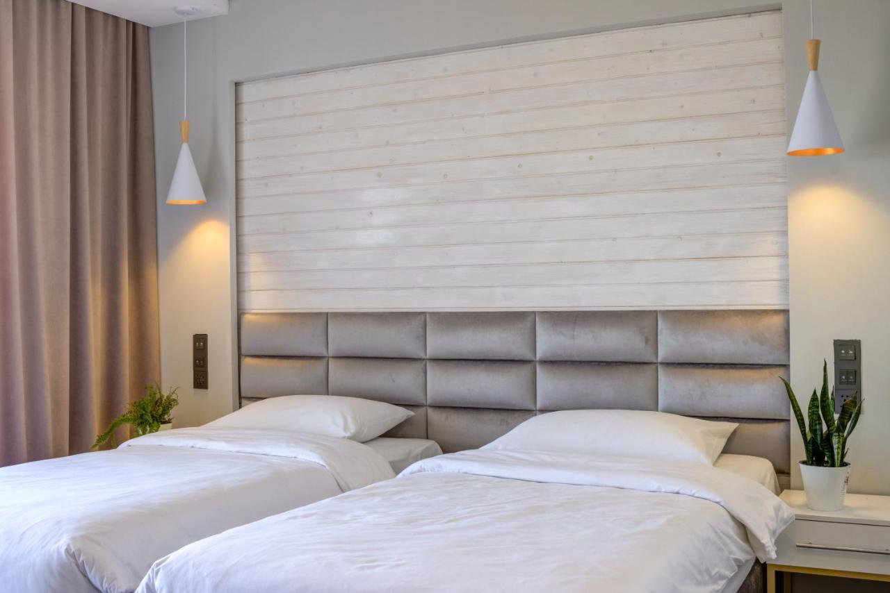 Olimp Hotel بوستيري المظهر الخارجي الصورة