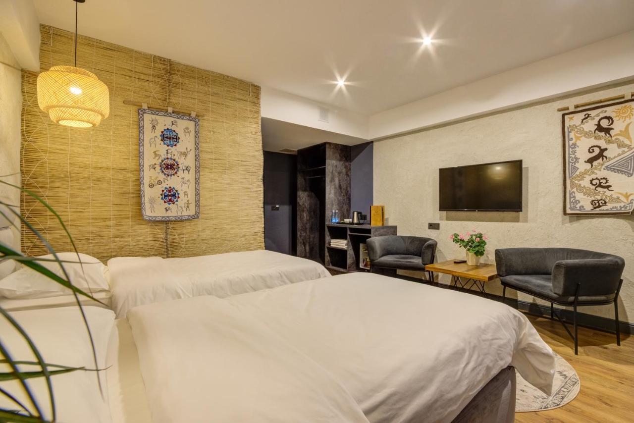 Olimp Hotel بوستيري المظهر الخارجي الصورة