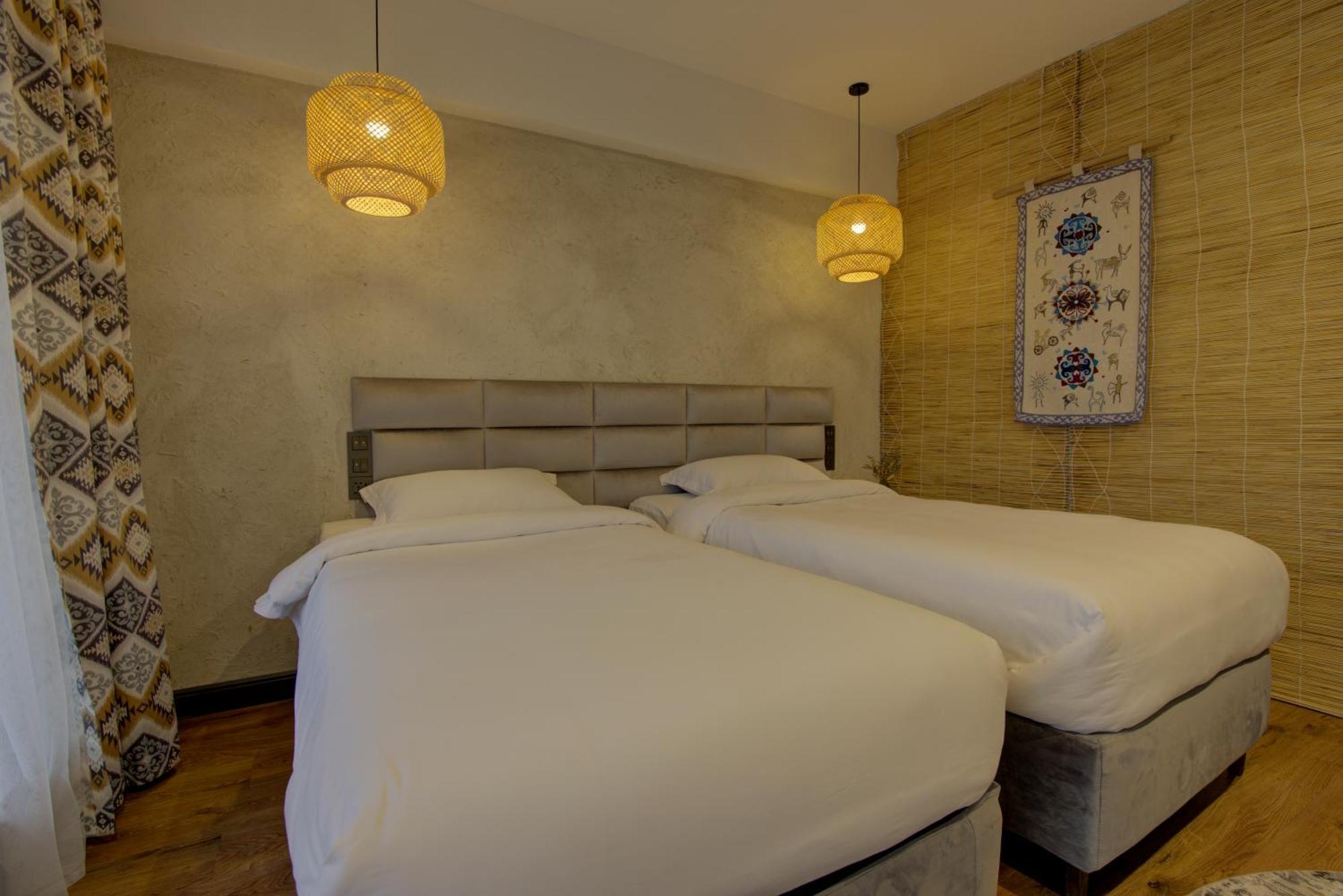 Olimp Hotel بوستيري المظهر الخارجي الصورة