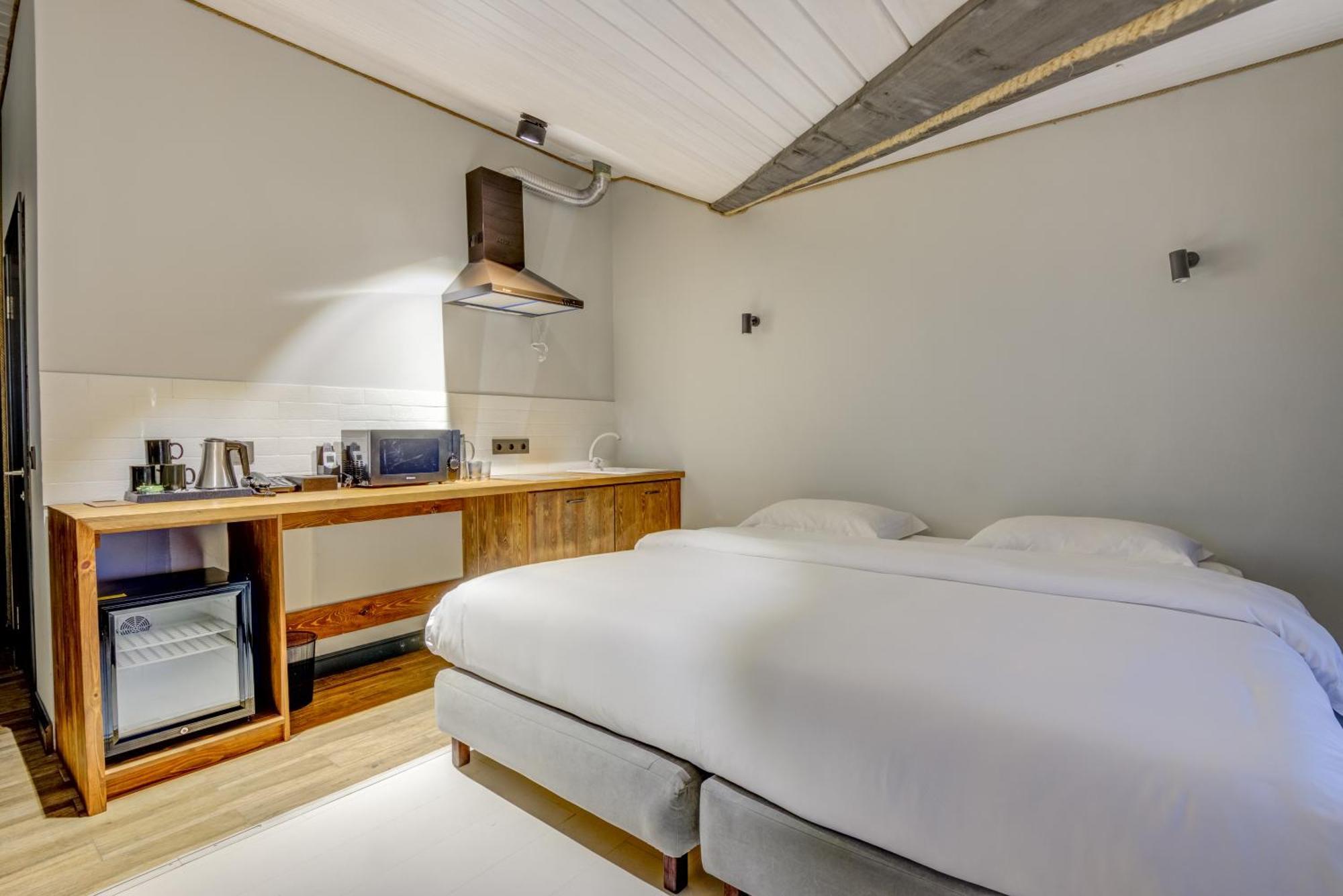 Olimp Hotel بوستيري المظهر الخارجي الصورة