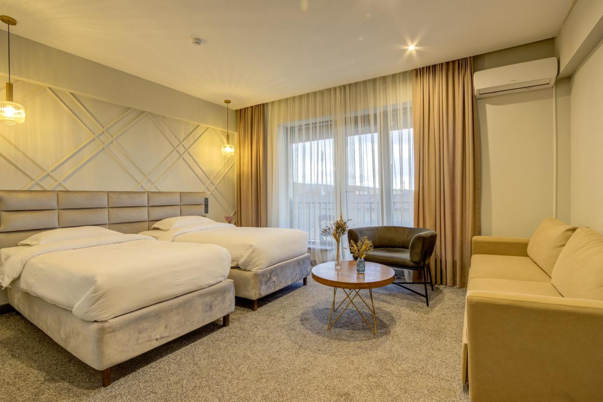 Olimp Hotel بوستيري المظهر الخارجي الصورة