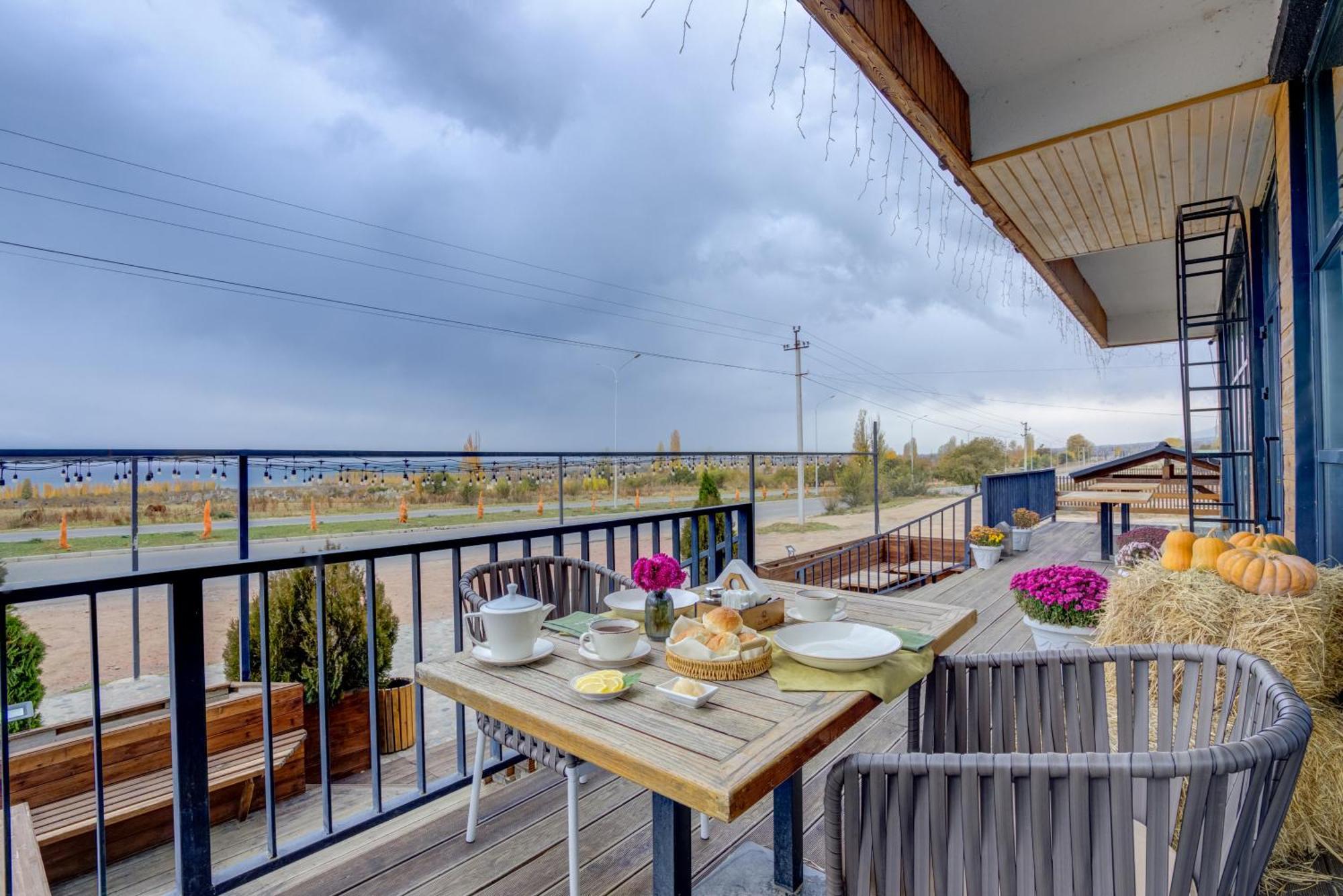 Olimp Hotel بوستيري المظهر الخارجي الصورة